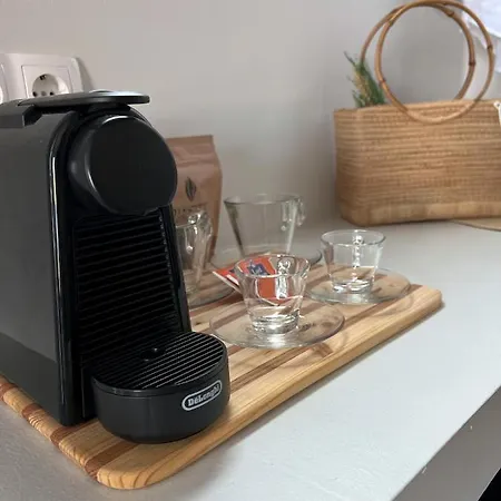 The Nook アパート