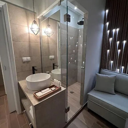 The Nook * Ermúpoli