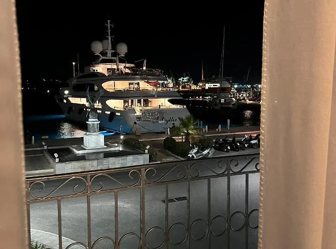 Lägenhet The Nook Ermoupoli